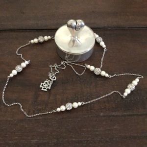 Ann Taylor Pearl & Crystal Necklace. NWOT.